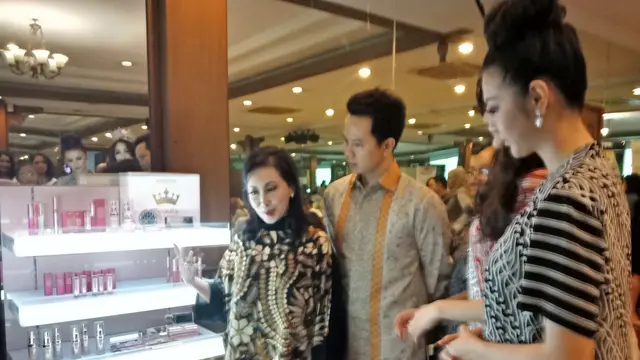 Sasar Milenial, Kosmetik Ini Kini Dijual di Toko Online