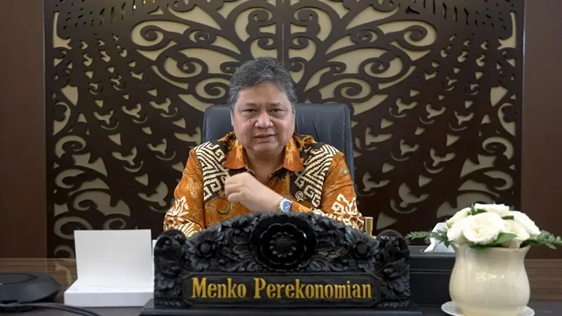 Menteri Koordinator Bidang Perekonomian Airlangga Hartarto saat menyampaikan keynote speech secara daring dalam acara Diskusi Properti