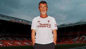 Roy Keane menjadi satu di antara model jersei ketiga Manchester United untuk musim 2023/2024. (dok. Adidas)