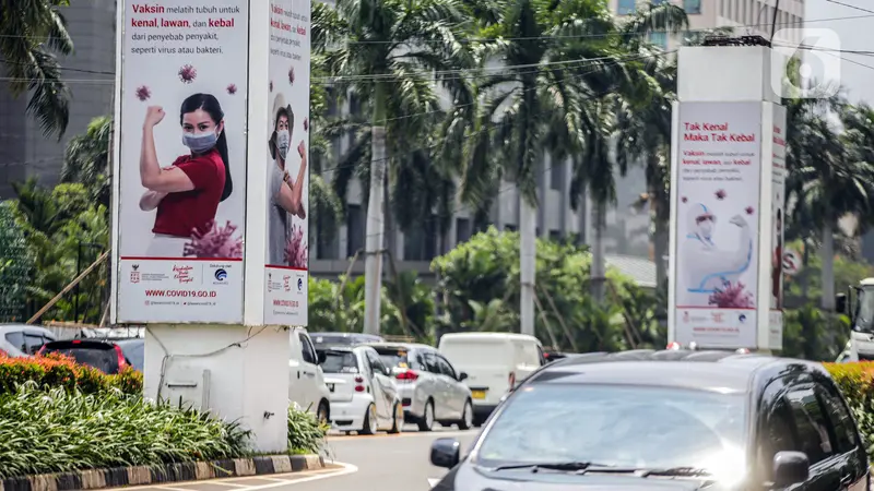 FOTO: Vaksinasi COVID-19 Ditargetkan Paling Lambat Januari 2021