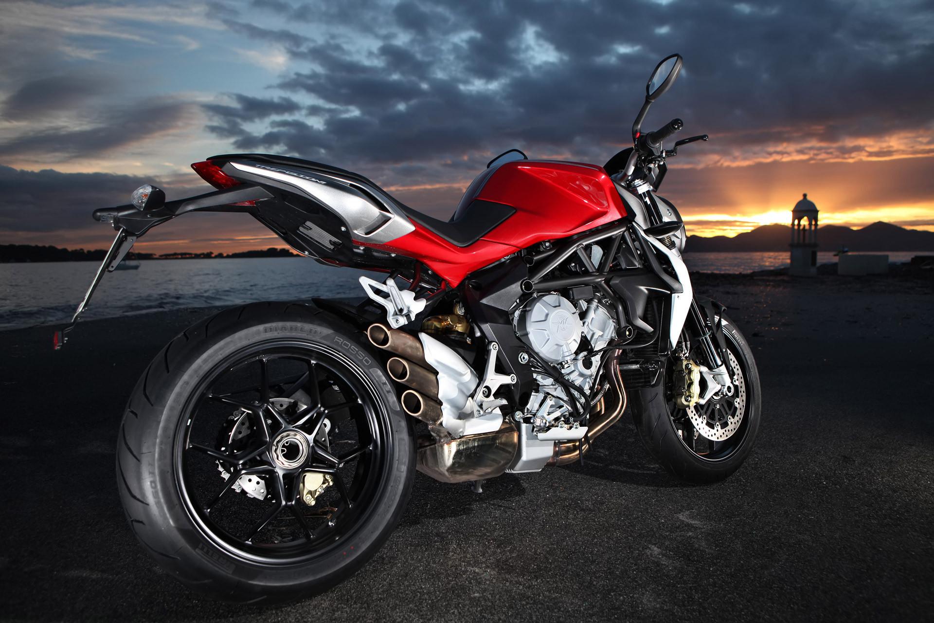 MV Agusta Brutale 800