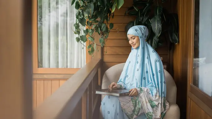 Mengenal Makna Rohani dalam Motif Mukena Sebelum Jalani Ibadah di Bulan Ramadan