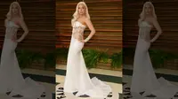 Lady Gaga Pakai Baju Transparan Mirip Beyonce