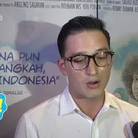 Masih ingin menikah lagi, Mike Lewis jawab hubungannya dengan Raline Shah.