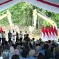 Presiden Joko Widodo (Jokowi) melakukan groundbreaking Kampus Program Doktor Internasional Universitas Gunadarma (UG) di kawasan Edutown, Ibu Kota Nusantara (IKN), Selasa (4/6/2024). (Foto: Istimewa)