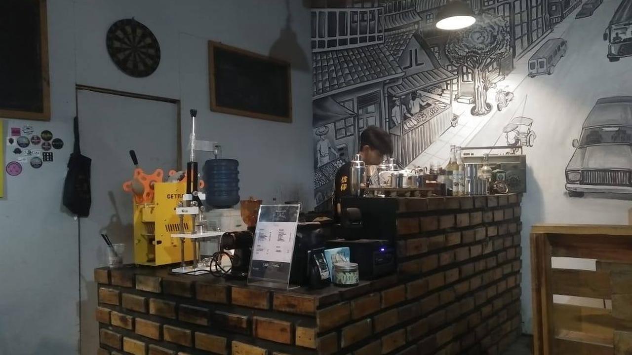 Warkop Balada, salah satu bisnis anak muda Bontang (Foto: Bekesah.co)