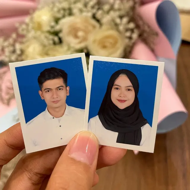 Menikah di 2021, Ini 8 Potret Pas Foto Selebriti Tanah Air di Buku Pernikahan