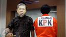 ICW menggelar aksi teatrikal sekaligus konferensi pers terkait hak angket KPK di Jakarta, Rabu (3/5). Hal itu dilakukan karena Wakil Ketua DPR, Fahri Hamzah dianggap menghalangi kasus e-KTP lewat persetujuan angket KPK. (Liputan6.com/Johan Tallo)