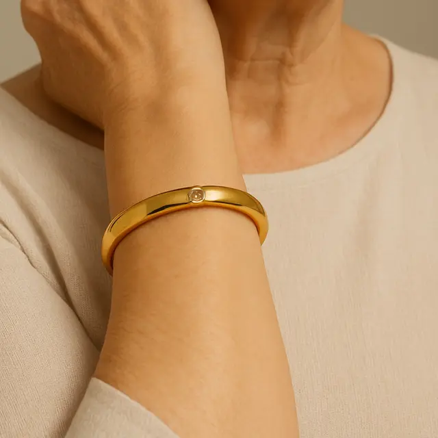 Model Gelang Emas Bulat Polos Terbaru 2025