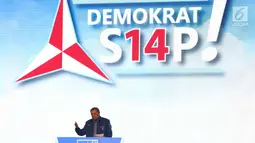 Ketua Umum Partai Demokrat (PD) Susilo Bambang yudhoyono (SBY) memberi sambutan pada Rapimnas Partai Demokrat  di Sentul Internasional Convention Center (SICc), Bogor, Jawa Barat, Sabtu (10/3).   (Liputan6.com/Angga yuniar)