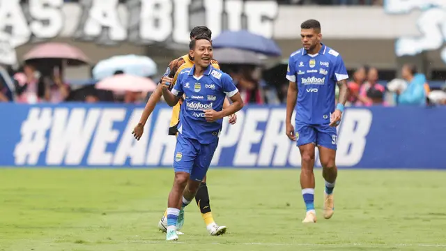 Gol Cepat Beckham Putra Bawa Persib Kalahkan Persija