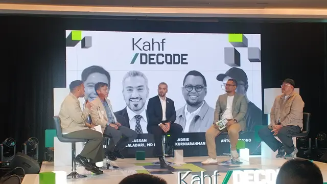 Sesi talkshow para narasumber Khaf Decode saat konferensi pers di Jakarta (dok. Liputan6.com/Faqih nuriman)