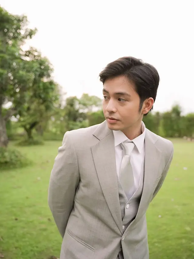 Gaya Klasik Romantis Angga Yunanda dan Shenina Cinnamon Saat Valentine di Lombok