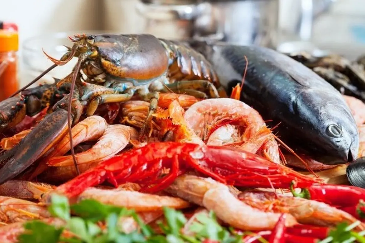 Seafood (Sumber: freepik.com/bearfotos)