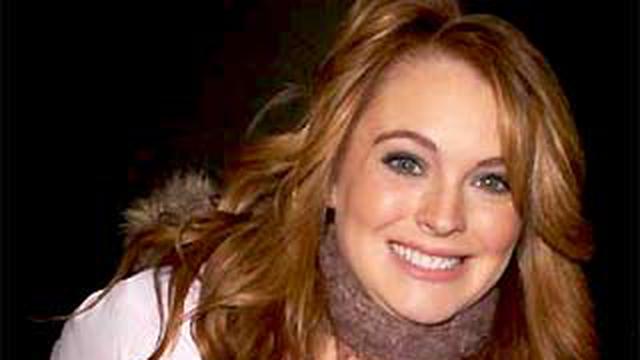 Lindsay Lohan Bawakan Acara Brit Award Showbiz 7739