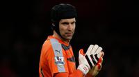 Penjaga gawang Arsenal asal Ceko, Petr Cech. (AFP)