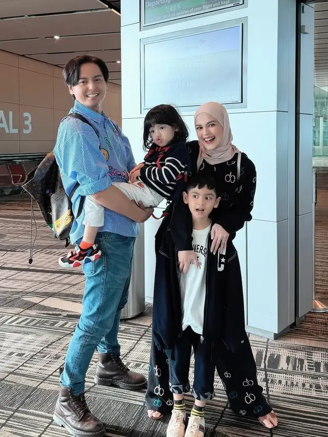 Cut Meyriska ke China bersama keluarga untuk liburan. [@cutratumeyriska]