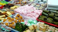 Jajanan pasar di Pasar Kranggan, Yogyakarta. (dok. Instagram @fatikwijaya/https://www.instagram.com/p/BrGwvVoFHNB/)