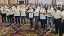 Menteri Koordinator Bidang Ekonomi Airlangga Hartarto bersama jajaran Direksi Bank BRI, BNI, Askrindo serta Tokopedia foto bersama pada acara dialog dan talkshow “Antara Tren Produk dan Konsumen di Bandung, Jumat (04/06/2021). (Liputan6.com/HO/Askrindo)