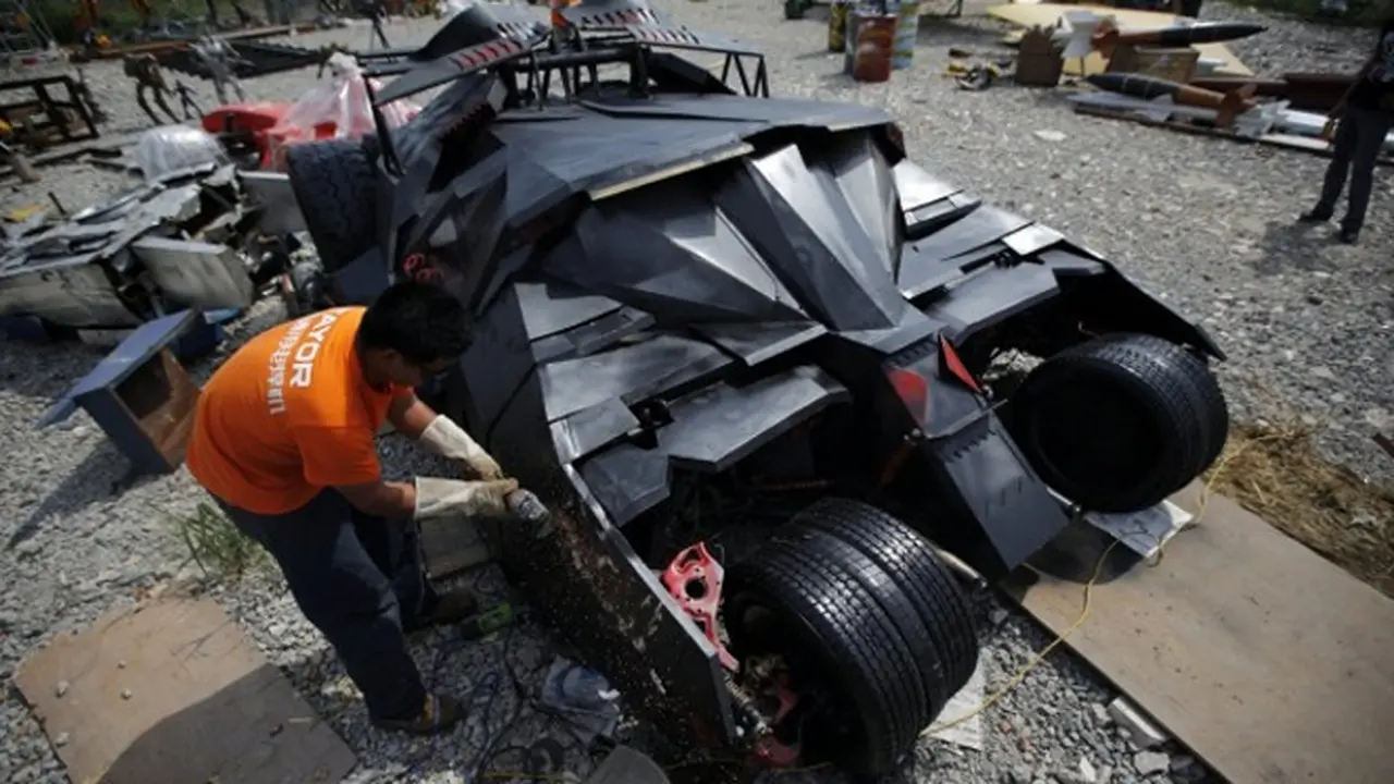 20150902-Mobil-Batman-Cina