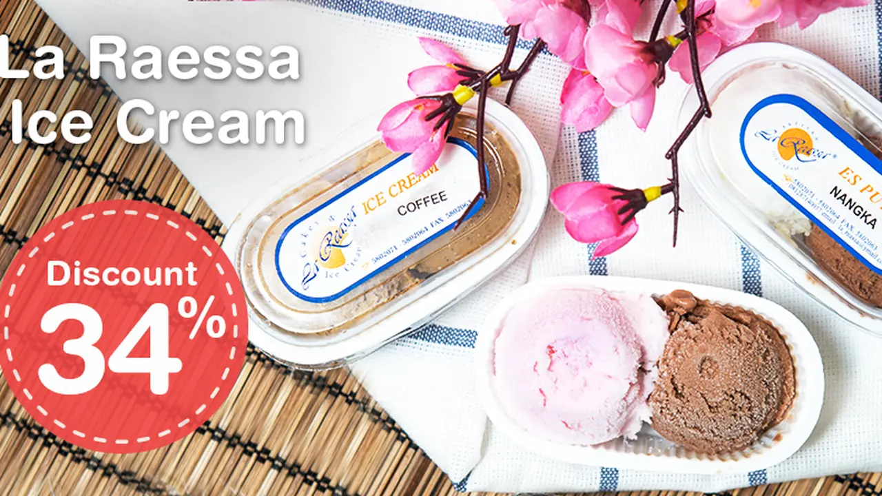 Menikmati Es Krim Lembut yang Meleleh di Mulut