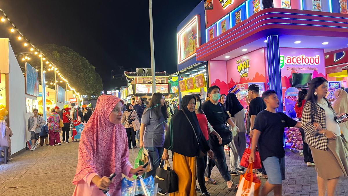 Resmi Dibuka Hari Ini, Jakarta Fair 2024 Ramai Pengunjung