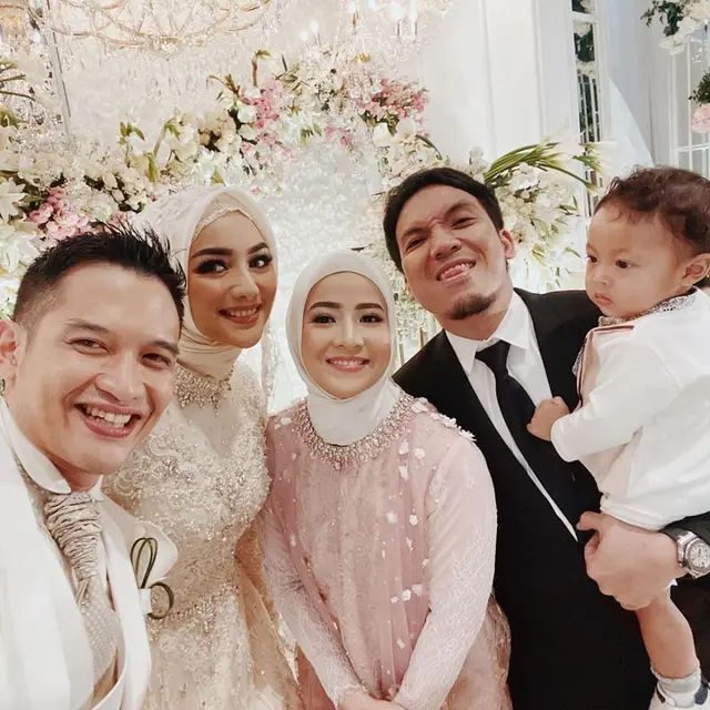 Potret Resepsi Kedua Pernikahan Citra Kirana dan Rezky Aditya, Mewah