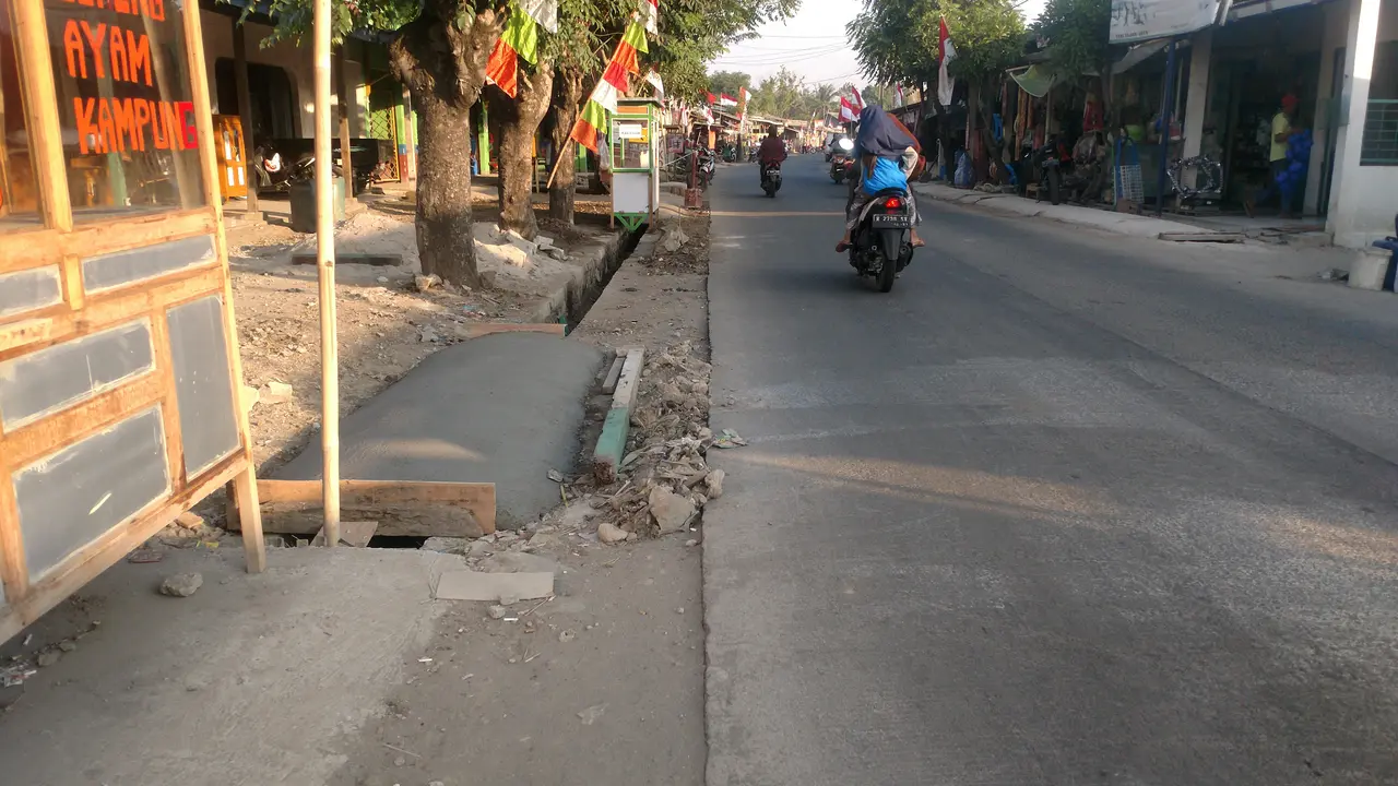 Pria dibakar hidup