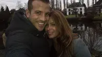Foto Selfie Van der Vaart dengan Kekasih Seksinya