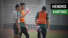 Berita video legenda Hendro Kartiko berbagi ilmu kepada para kiper yang sedang menjalani seleksi untuk skuat Timnas Indonesia U-22.