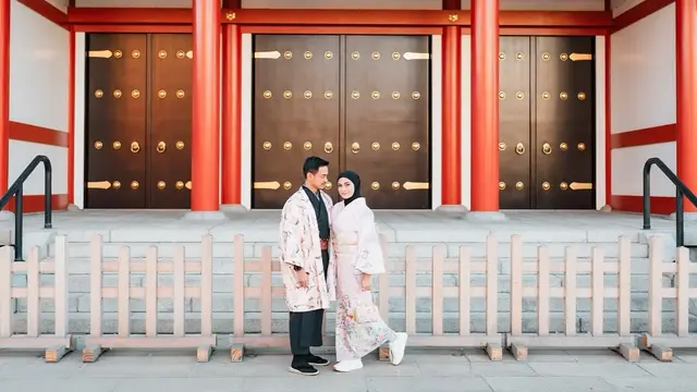 Potret Putri Zulhas dan Zumi Zola Liburan di Jepang. (instagram/putri_zulhas/zumizola_zulkifli)