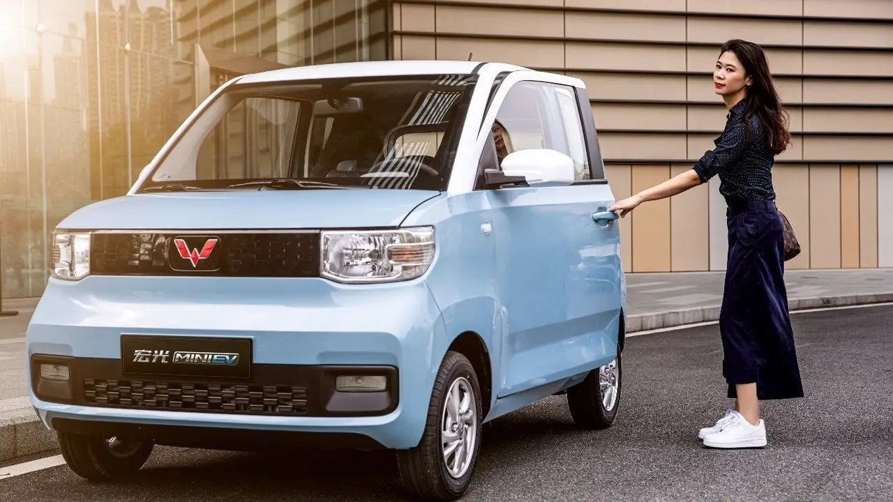 Resmi meluncur di Cina beberapa bulan lalu, Wuling Hongguang Mini EV mendapat respon positif di negara asalnya