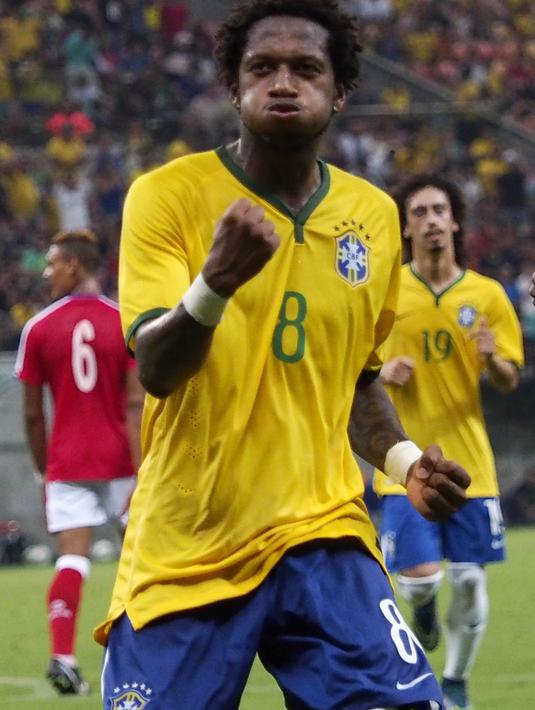 Hadirnya Fred membuat Setan Merah mempunyai lebih banyak stok gelandang tengah. MU saat ini memiliki Nemanja Matic, Paul Pogba, Ander Herrera, Scott McTominay dan Marouane Fellaini. (AFP/Raphael Alves)