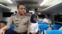 Wakil Kepala Polri Komjen Syafruddin meninjau arus balik di Stasiun Gambir, Jakarta Pusat.