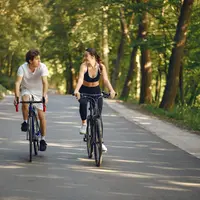 Ilustrasi Bersepeda Credit: pexels.com/Myco