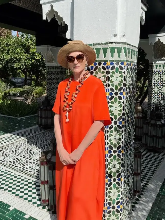 Maye Musk Ibunda Elon Musk Jadi Ikon Fashion di Usia Senja. [@mayemusk]