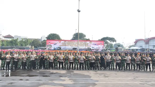 Ribuan Personel Polri-TNI Apel Hadapi Pengamanan Pengumuman Pemilu 2019
