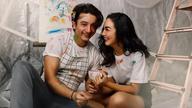 Pasangan Artis Foto Mesra Bak Prewedding (sumber: instagram /ersyaurel)