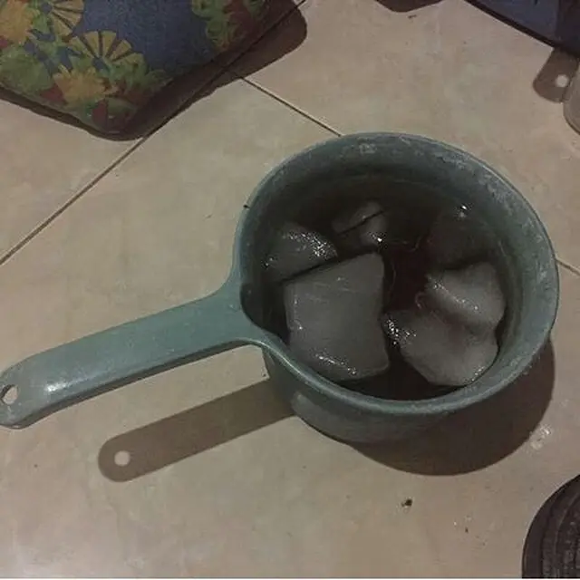 7 Potret Wadah Makanan Nyeleneh dari Barang Bekas Ini Bikin Geleng Kepala