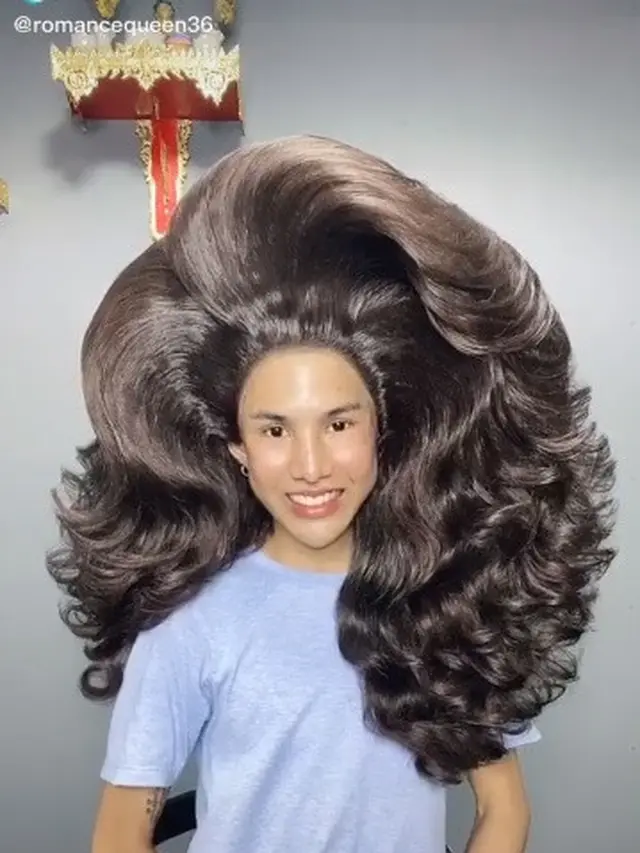 6 Gaya Wig Nyeleneh Ini Kocak, Lebih Heboh dari Jambul Khatulistiwa
