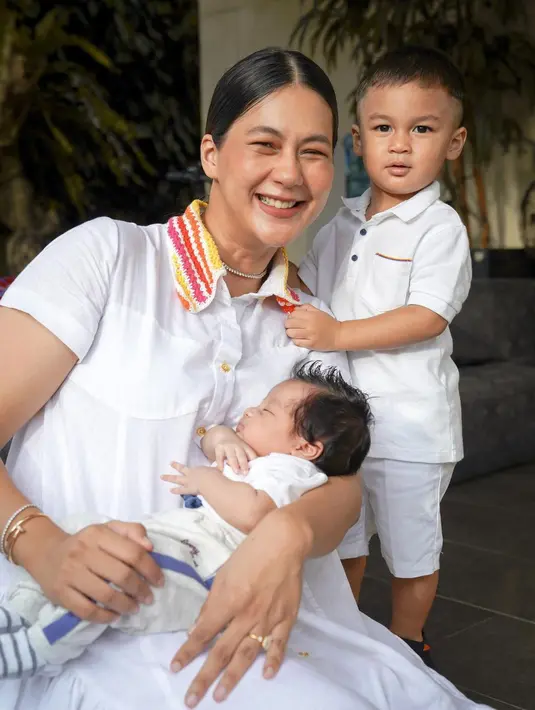 Kiano dan Kenzo anak Baim dan Paula (Instagram/baimwong)