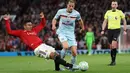 MU unggul cepat pada menit ke-11 melalui Casemiro setelah meneruskan tandukan Harry Maguire. (AFP/Darren Staples)