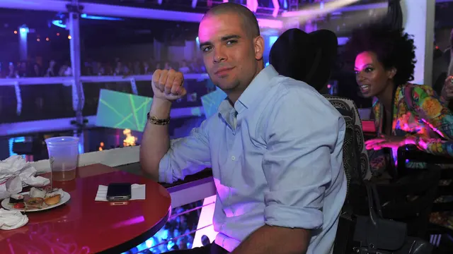 Bintang serial Glee, Mark Salling