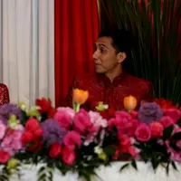 Setelah menikah, kebahagiaan terlihat jelas di mata Andien dan Irfan Wahyudi (Wimbarsana/Bintang.com)