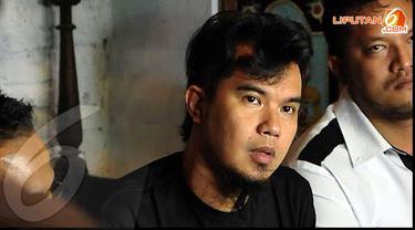 Tak Cuma Ahok, Artis-artis Ini Berseteru dengan FPI - Page 3 ...