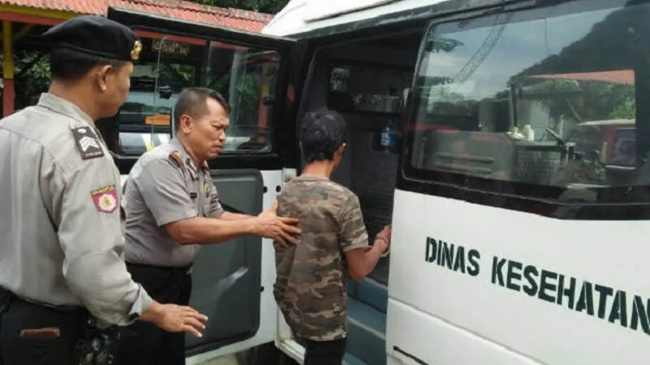 Pria Gangguan Jiwa di Balik Kebakaran 4 Bangunan dalam Semalam