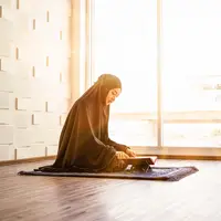 membaca al-quran/copyright pexels.com