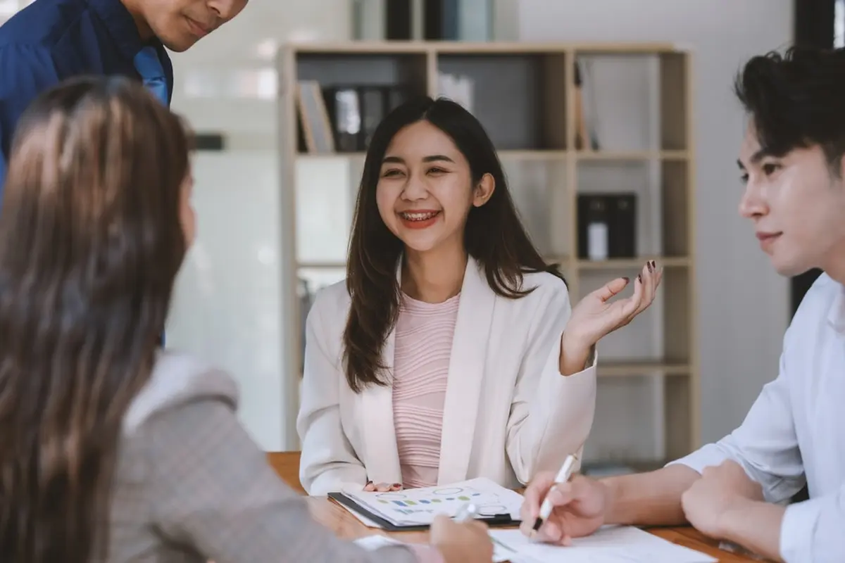 5 Sikap yang Sebaiknya Dihindari Kalau Nggak Mau Dicap 'Pick Me'