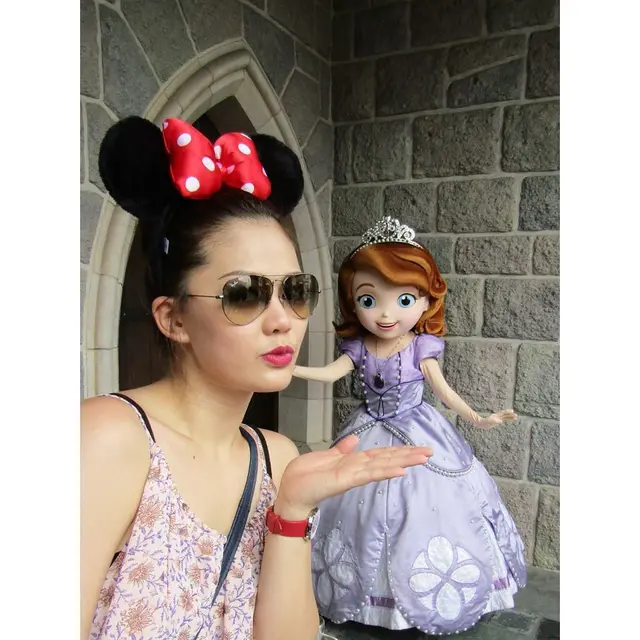 Potret Terbaru Vani Lauw Eks Girlband 7 Icons (sumber: instagram/vanila_79)
