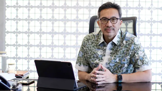 Direktur Utama Bank Fama,  Tigor M. Siahaan
